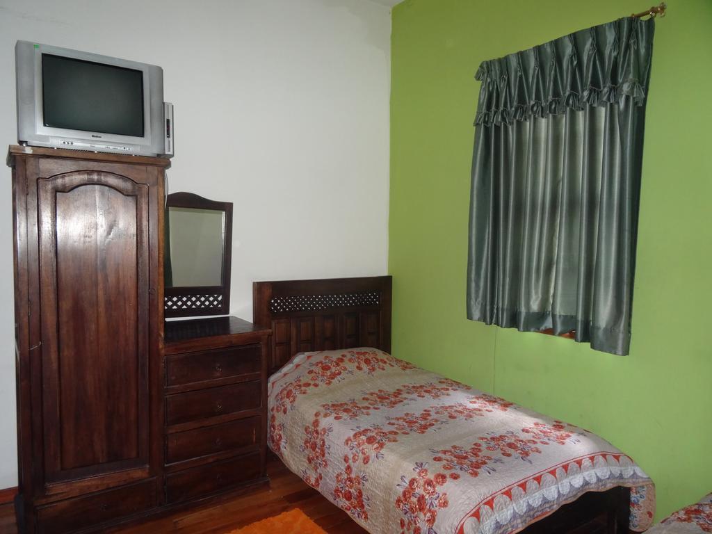 Hostal Del Piamonte Quito Kültér fotó