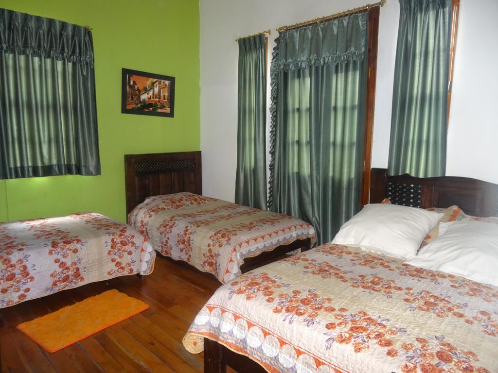 Hostal Del Piamonte Quito Kültér fotó